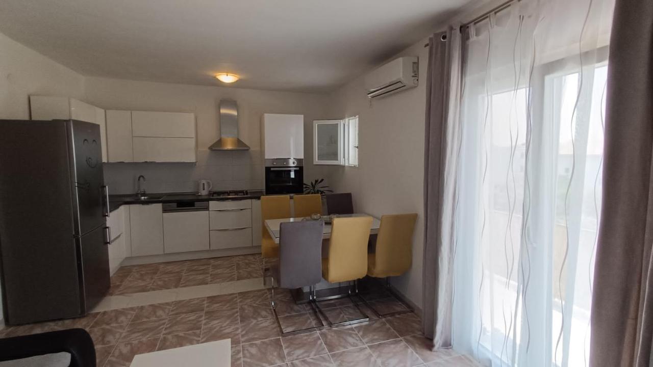 Apartment Ruby Podstrana Esterno foto